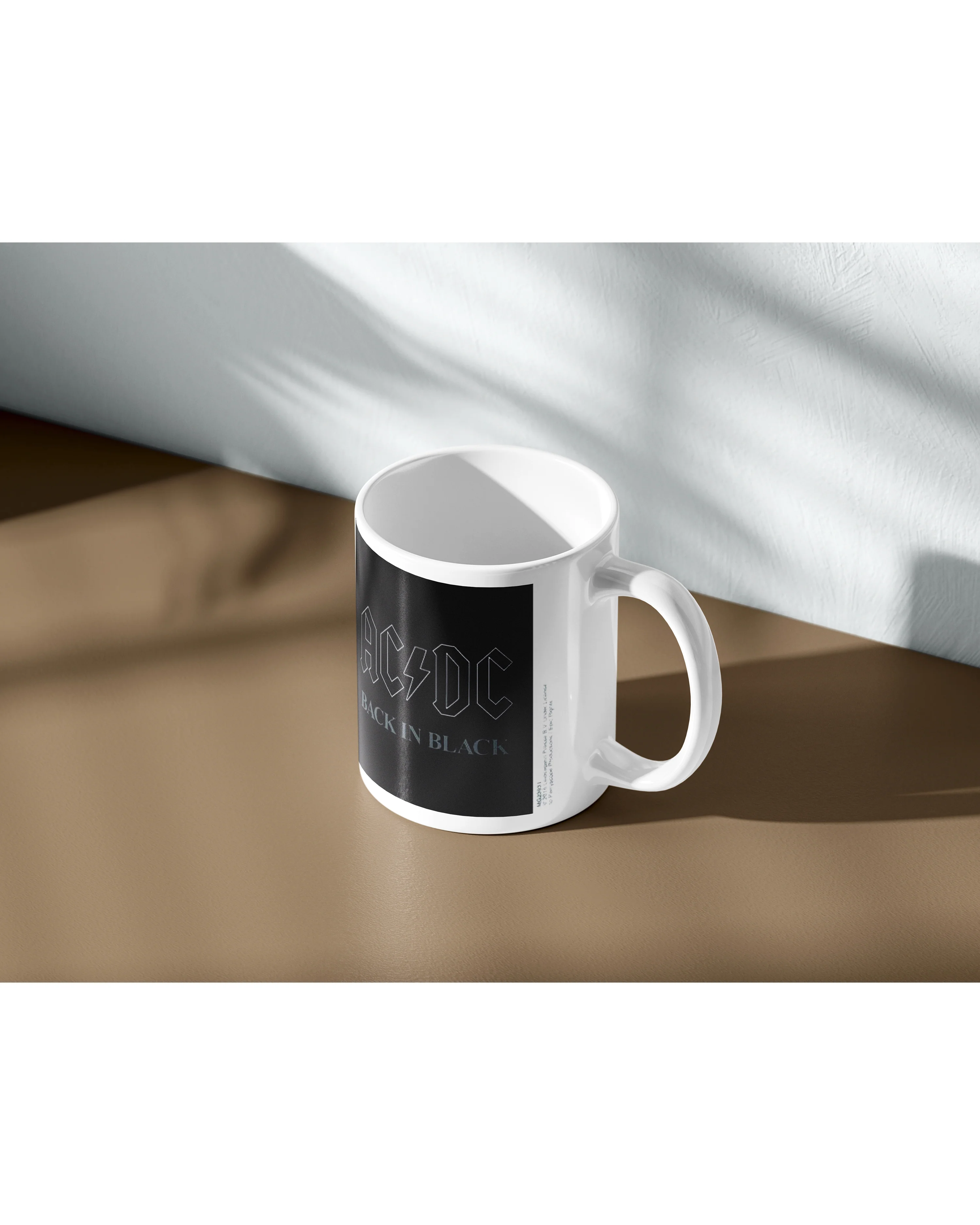 AC/DC Tasse Back in Black - Image 3