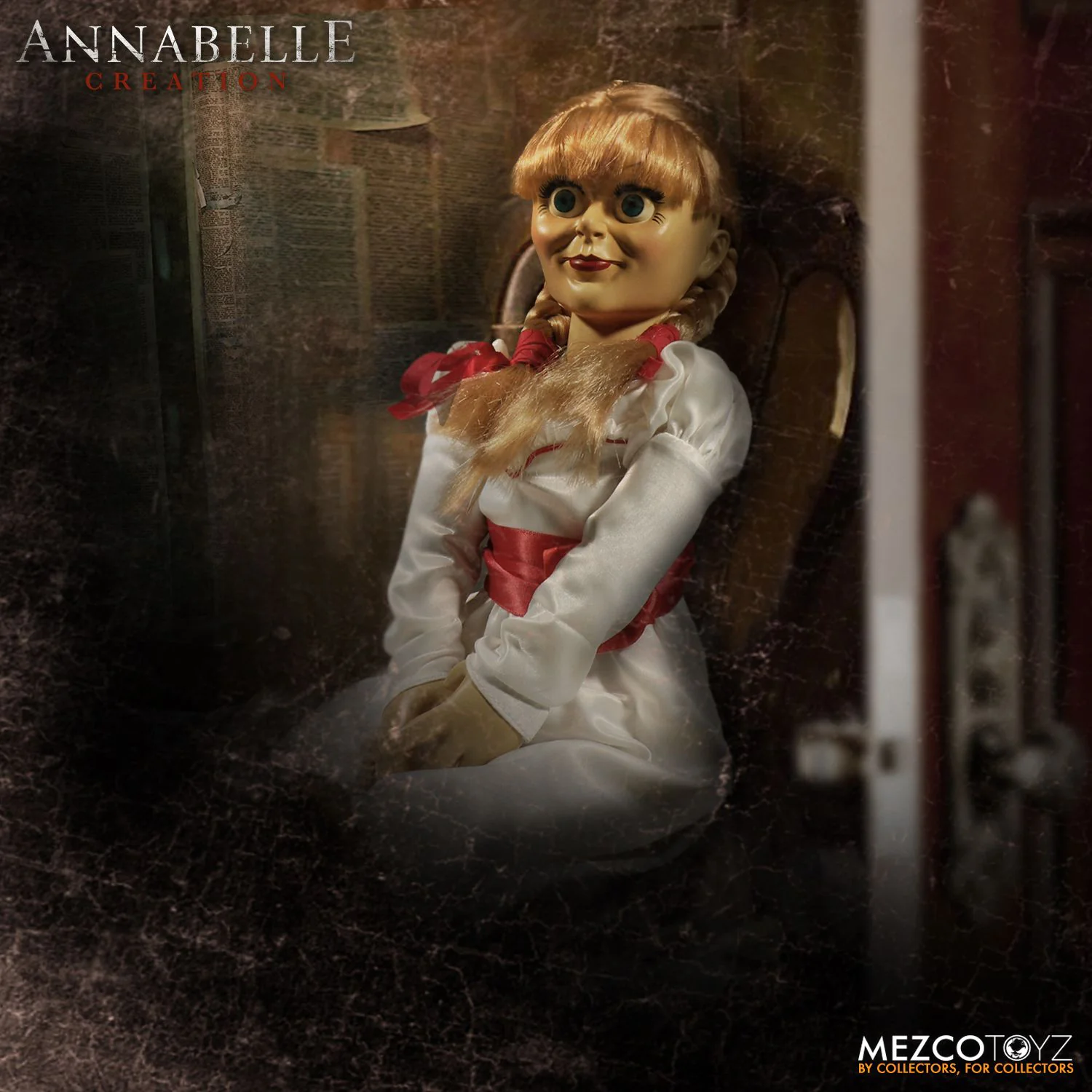 Annabelle: Creation Prop Replica Doll Puppe - Image 2