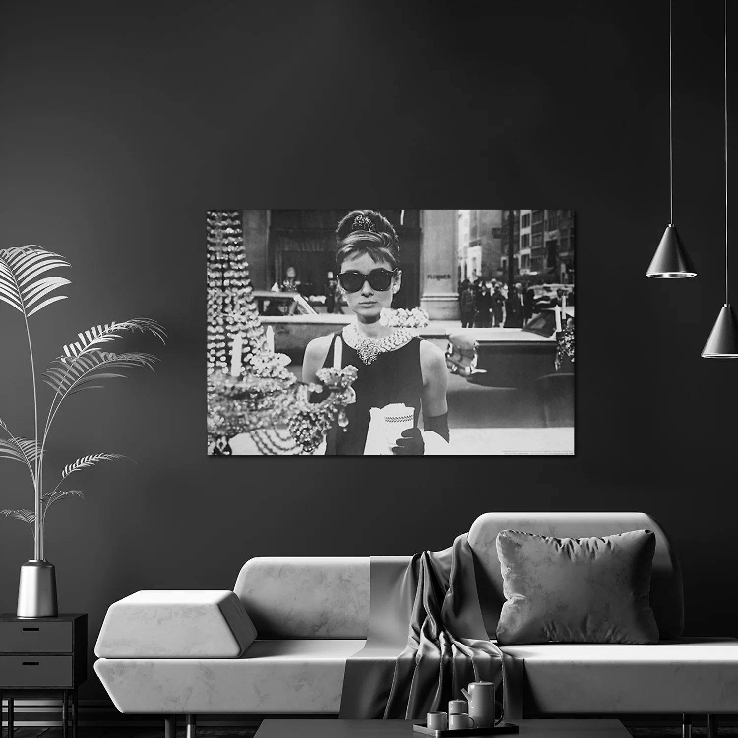 Audrey Hepburn Poster Shopping at Tiffany's - Image 3