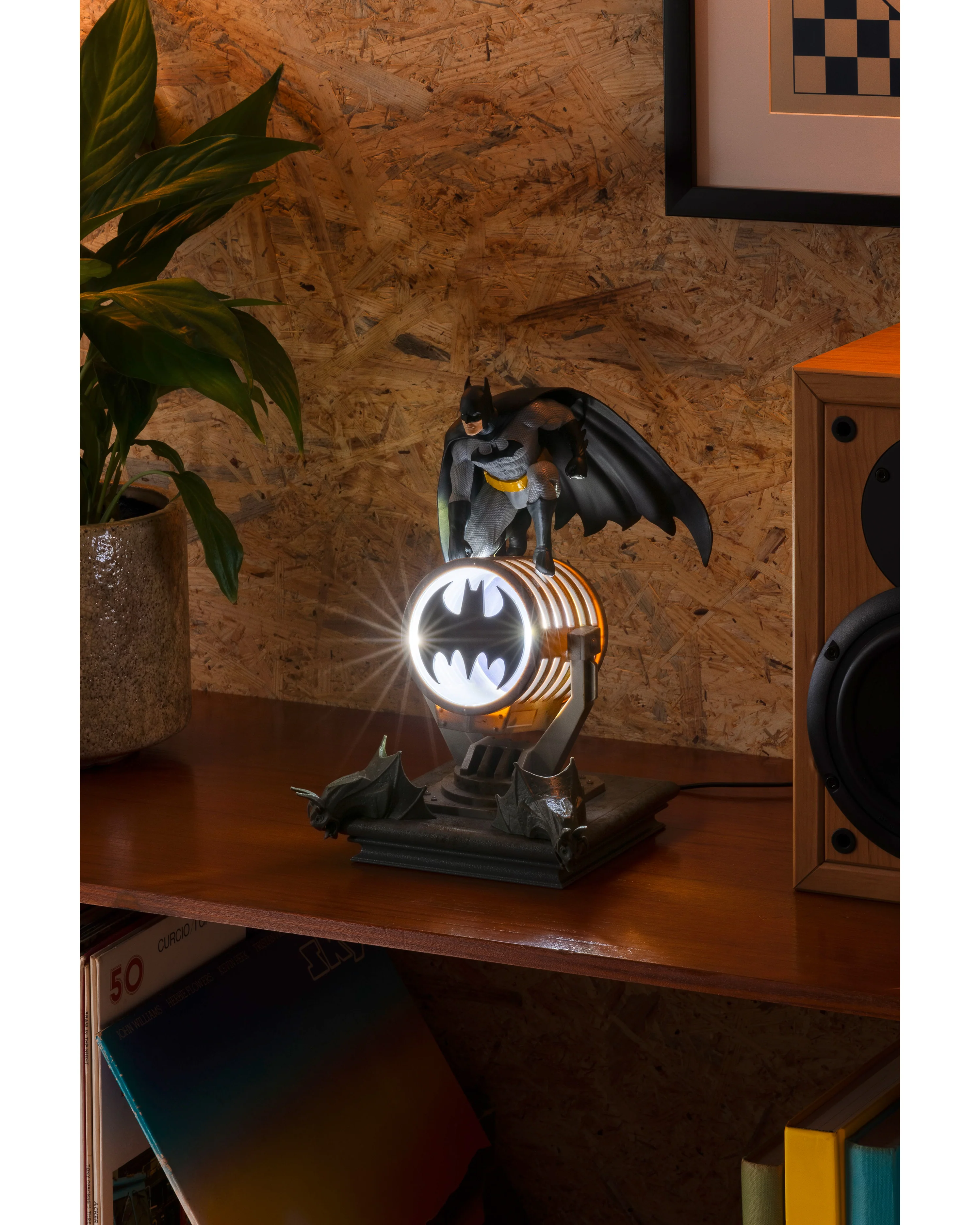Batman LED Dioramaleuchte mit abnehmbarer Figure & Bat-Signal | Höhe 27 cm - Image 2