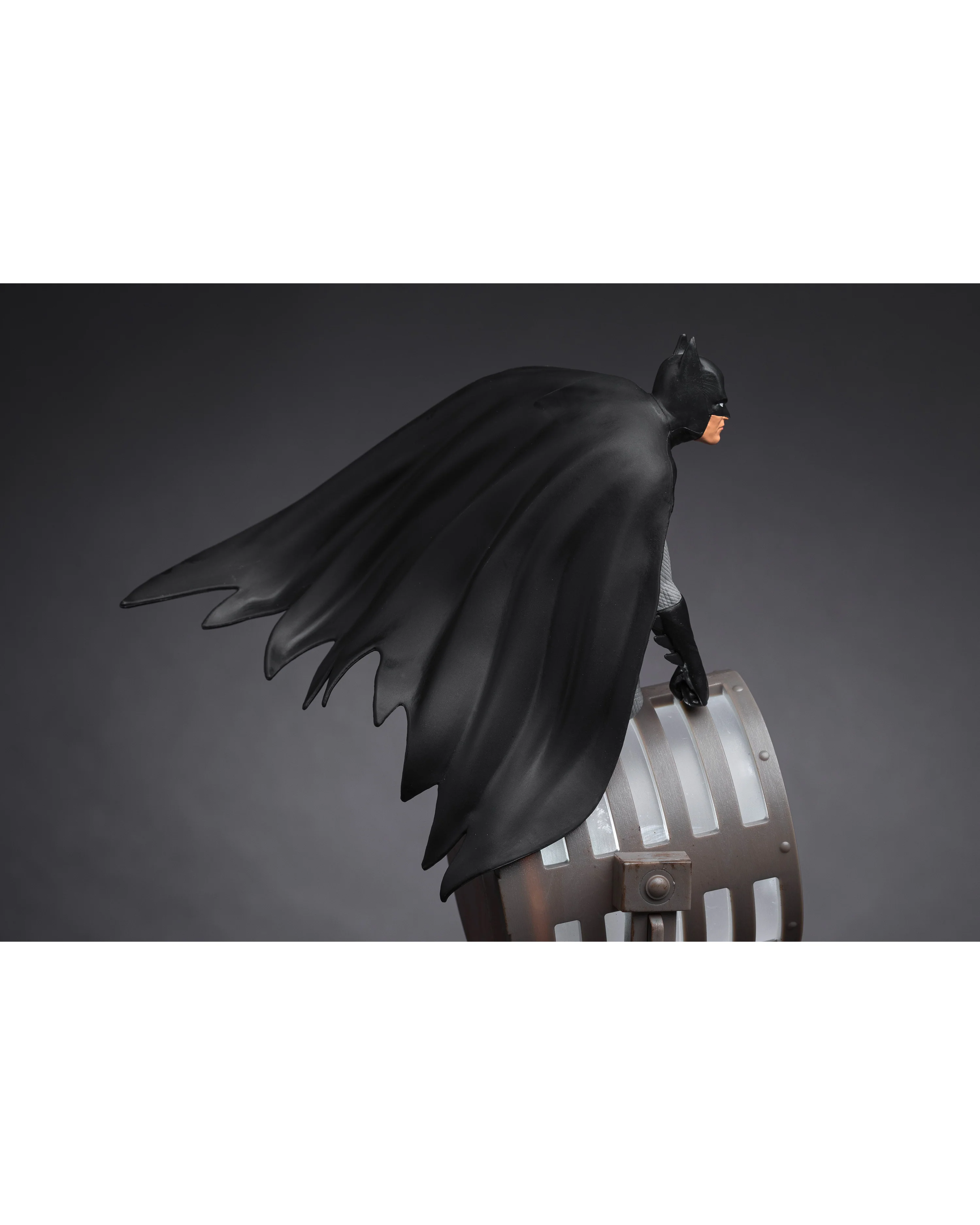 Batman LED Dioramaleuchte mit abnehmbarer Figure & Bat-Signal | Höhe 27 cm - Image 4
