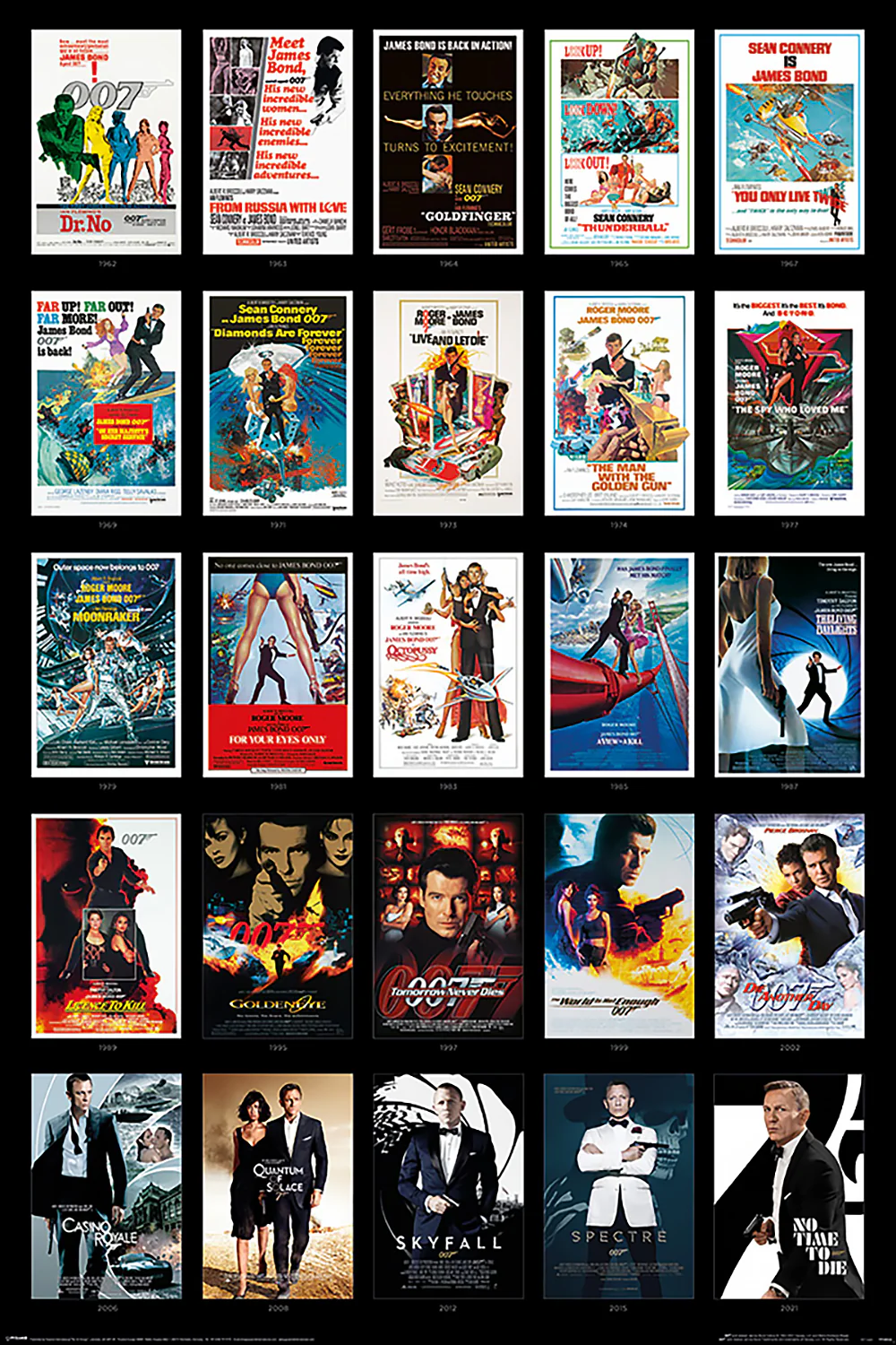 James Bond 007 Poster Collage aus 25 Filmplakaten