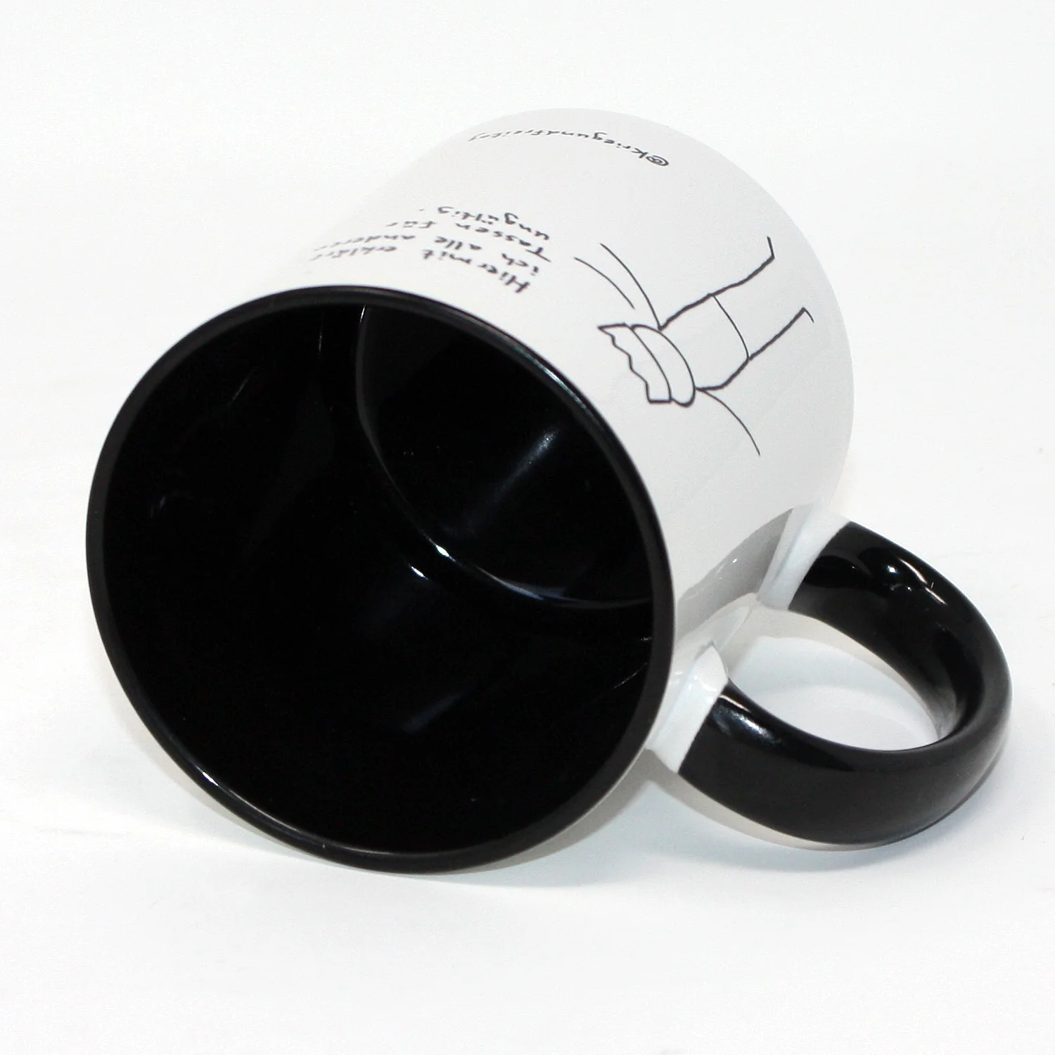 Krieg und Freitag Tasse Hiermit erkläre ich - Image 2