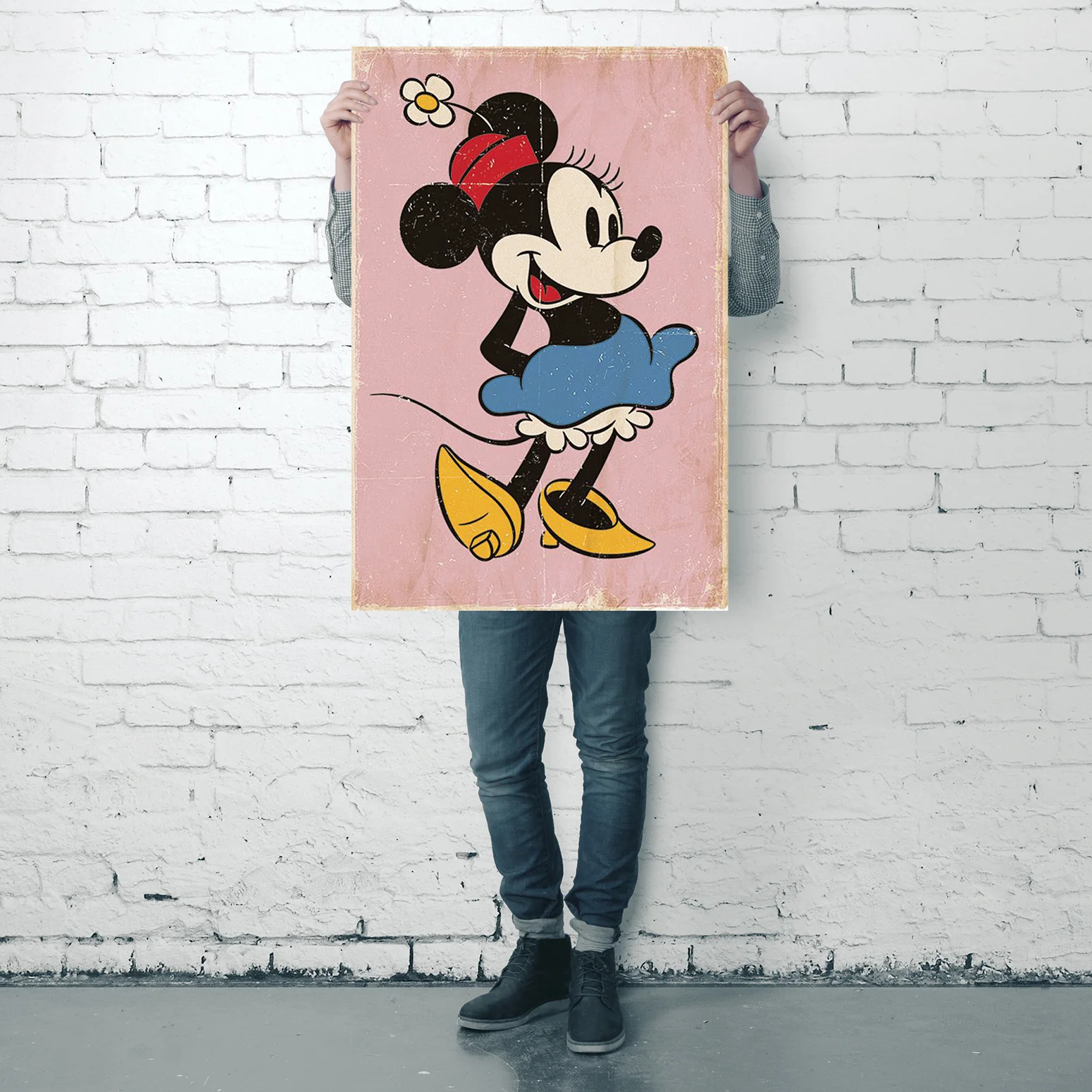 Minnie Mouse Poster Retro Pink - Image 4