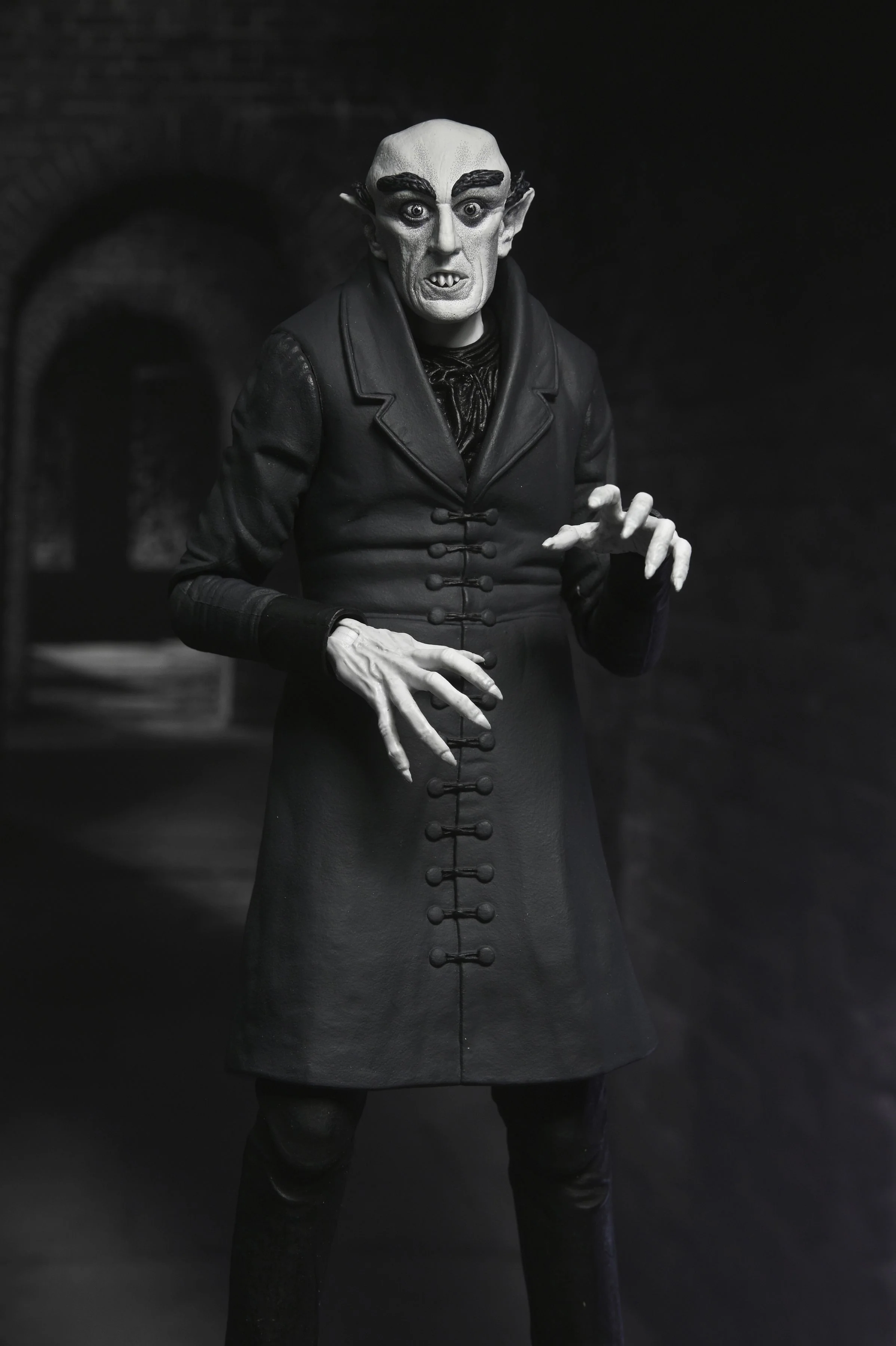 Nosferatu 7' Scale Actionfigur Ultimate Count Orlok (b&w) - Image 2