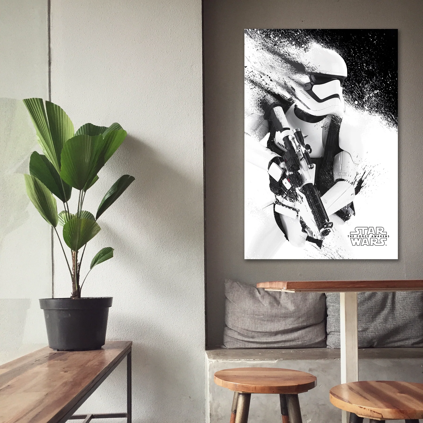 Star Wars: Episode 7 Poster Stormtrooper Paint - Image 7